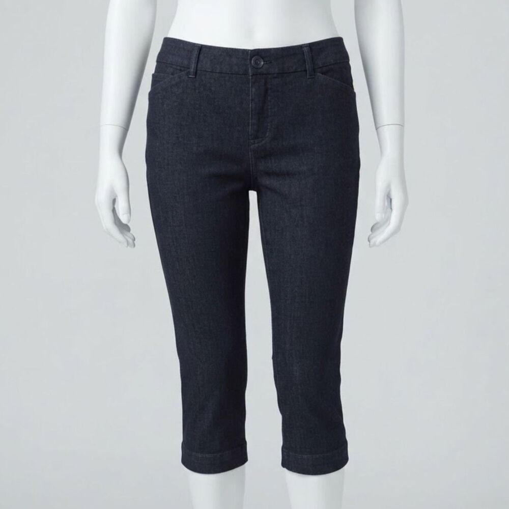 St. John's Bay Women's Blue Denim Crop Pants Size 6